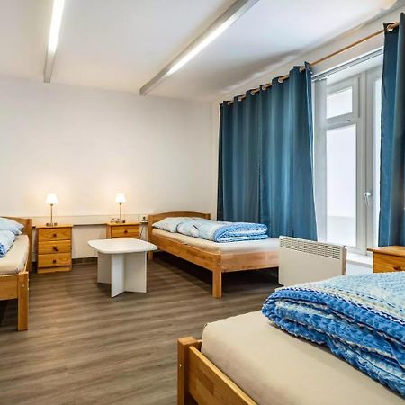 Nguyen Le 3 Schlafzimmer, 7 Bette,Dusche, 2 Wc , Kueche Ab 2 Uebernachtungen Neukirch  Exterior foto