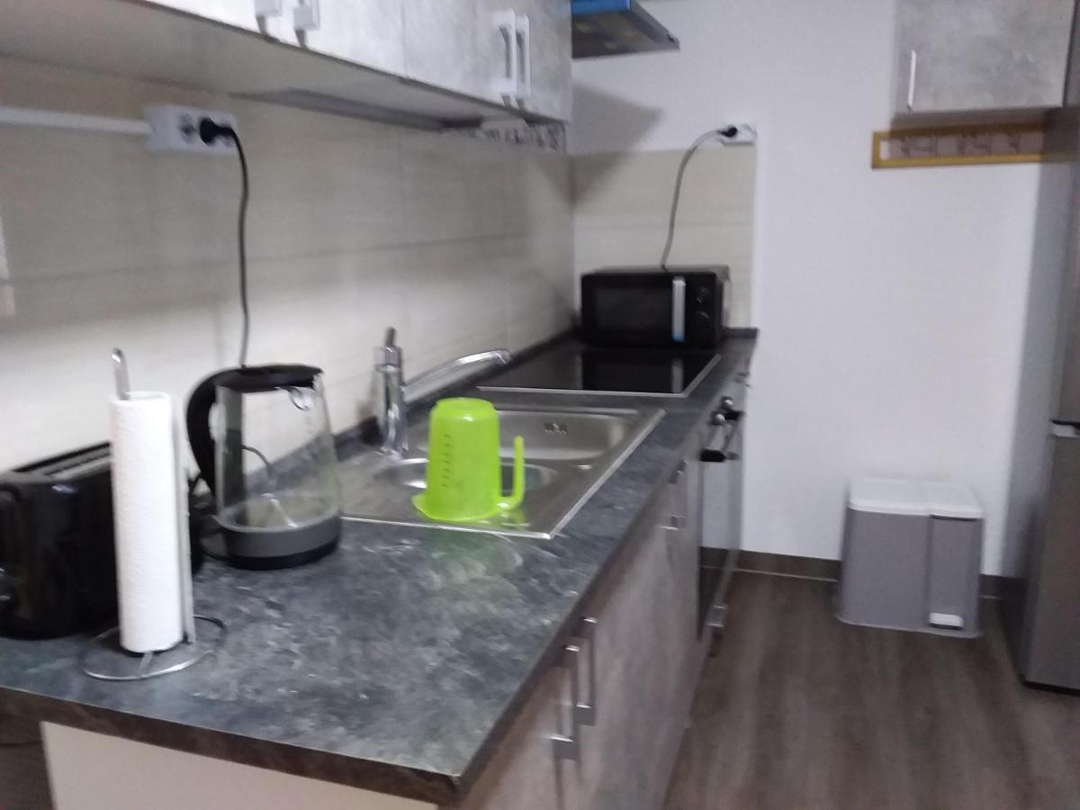 Nguyen Le 3 Schlafzimmer, 7 Bette,Dusche, 2 Wc , Kueche Ab 2 Uebernachtungen Neukirch  Exterior foto